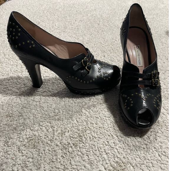 L'autre Chose Womens 39 (8.5) Studded Leather Open Toe Heels Black Made in Italy - Picture 1 of 12